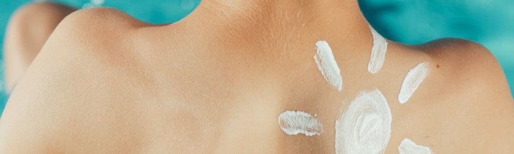 Sunscreen and eczema guide for choosing fragrance-free SPF 30+ and testing formulas on sensitive skin.
