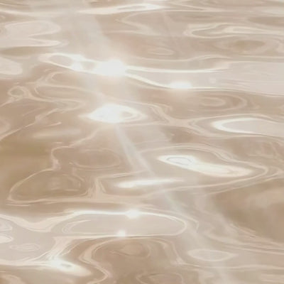 Self Tanning Lotion texture and application - smooth, fast-developing DHA formula demonstration
